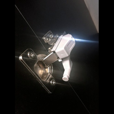 DUPLA Light Up LED - Beleuchtetes Scharnier für Möbel